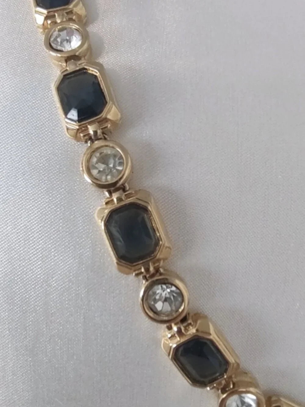 Nina Ricci vintage 80s 90s goldplated crystal statement necklace choker EUC
